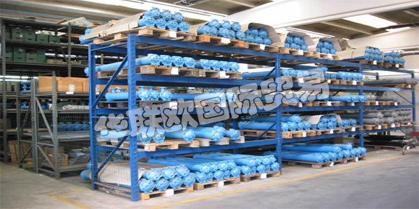FLOVEX擁有適用于所有工業(yè)需求的各種熱交換器，他們的工廠設(shè)計(jì)和制造的產(chǎn)品適用于各種領(lǐng)域，從液壓到造船，從能源回收到石油和天然氣。