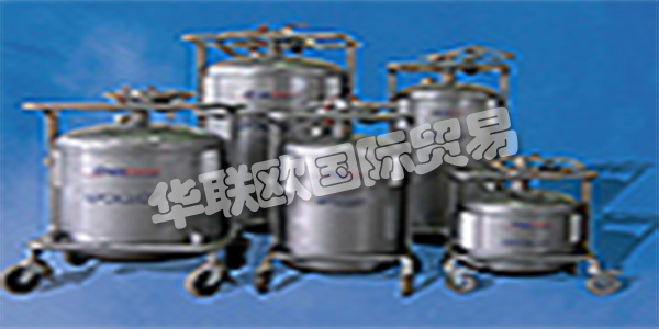 CRYOTHERM它分配溫度保持可用時間長，都提供了容器和傳送控制系統(tǒng)，通過他們的研究，一個特殊的，復(fù)雜的絕緣專門開發(fā)：內(nèi)外容器之間的高品質(zhì)的多層真空超級絕緣，高活性的吸附劑和一種基于計算機的，優(yōu)化的熱設(shè)計減少熱的發(fā)生率因此液態(tài)氣體的蒸發(fā)量降至最低。他們?yōu)槊宽椚蝿?wù)為您制造合適的容器。無論是小型還是大型，無論是固定的還是移動的，用于短期或長期存儲，用于實驗室或z。B.海外運輸。