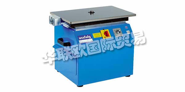 德國(guó)ASSFALG主要產(chǎn)品：ASSFALG磨床、磨邊機(jī)、倒角機(jī)、銑邊機(jī)等。ASSFALG公司的歷史始于1932年，當(dāng)時(shí)的老板Ronald Assfalg的祖父和Junior Christian Assfalg的曾祖父已經(jīng)建立了Assfalg業(yè)務(wù)。他從第二次世界大戰(zhàn)后高度需求的工具開(kāi)始。工具和工具機(jī)器在金屬加工行業(yè)中得到廣泛應(yīng)用，因此Assfalg在其程序中包括倒角和去毛刺機(jī)器。從現(xiàn)在起Assfalg的發(fā)展，牛逼，他的ACE金屬，因?yàn)榧夹g(shù)要求和機(jī)器的spezialisations占了上風(fēng)。
