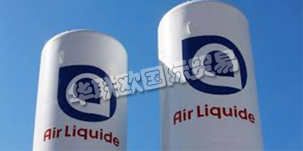 法國AIR LIQUIDE主要產(chǎn)品：AIR LIQUIDE泵、廢液泵等。AIR LIQUIDE集團誕生于巴黎EcoleSupérieuredePhysique et Chimie Industrielle的兩名年輕畢業(yè)生。作為一名受到啟發(fā)且有時甚至是古怪的研究人員，Georges Claude在巴黎公交車庫進行了兩年不懈的實驗后，成功地完善了液化空氣的過程。他的合伙人保羅·德洛姆(Paul Delorme)是一位審慎的遠見卓識者，盡管有財務(wù)方面的考慮，但他毫不猶豫地支持這個工業(yè)項目，并提供了至關(guān)重要的初期投資。這家年輕的公司迅速吸引了24位股東的投資，而液化空氣公司的偉大冒險開始了。